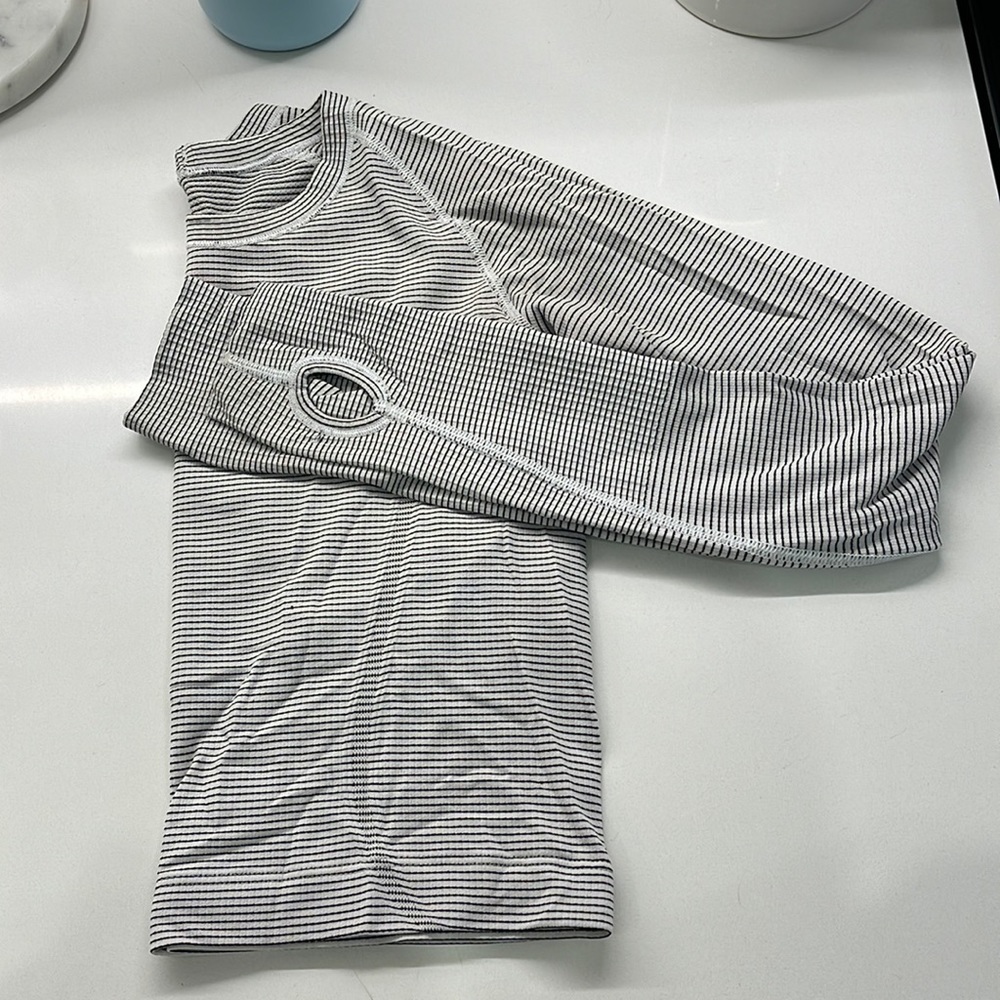 Lululemon Swiftly Tech Cropped Long Sleeve